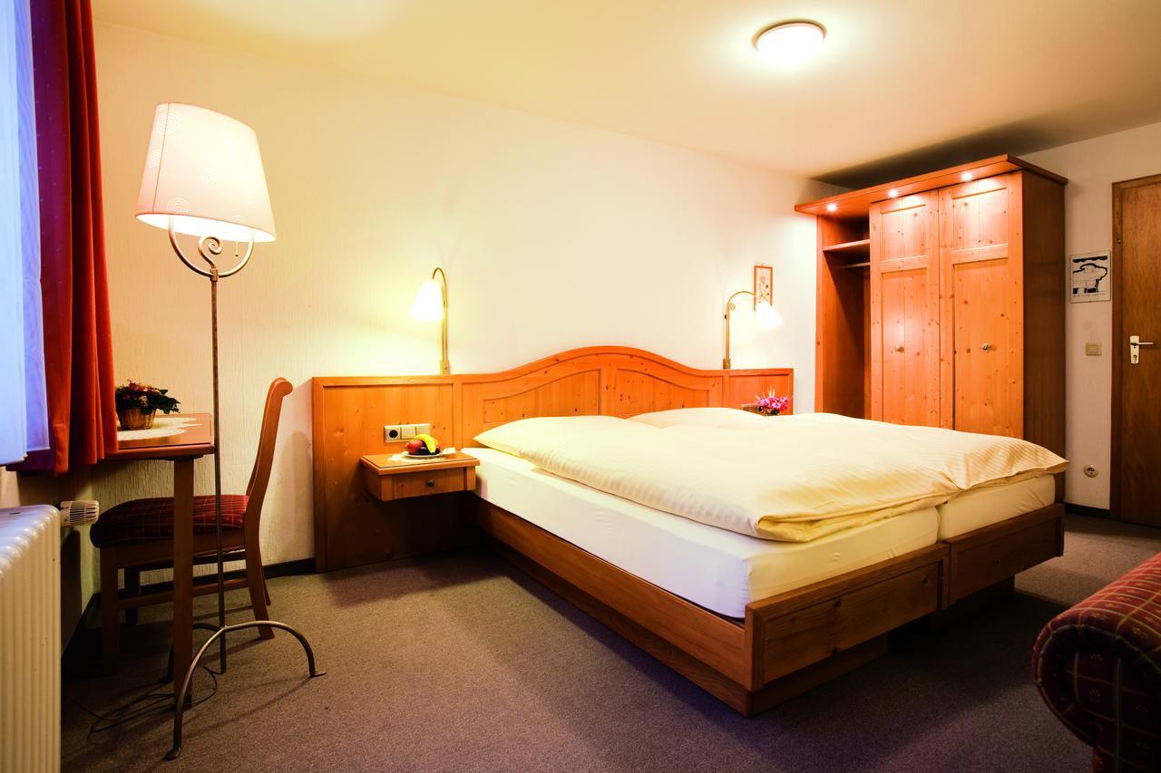 Gaestehaus Korf ウンケル エクステリア 写真